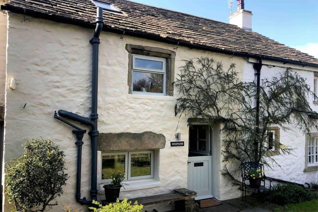 Westside Cottage, Newby, Clapham, Yorkshire Dales National Park, Famous Three Peaks, Near The Lake District, Pets Are Welcome Newby  Εξωτερικό φωτογραφία