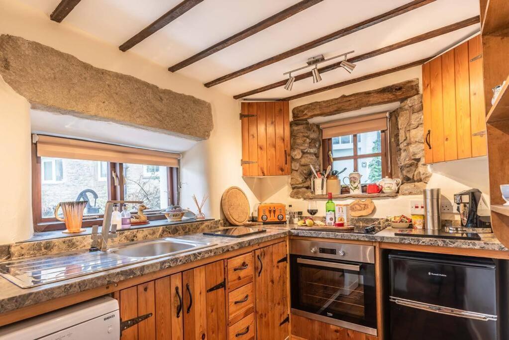 Westside Cottage, Newby, Clapham, Yorkshire Dales National Park, Famous Three Peaks, Near The Lake District, Pets Are Welcome Newby  Εξωτερικό φωτογραφία