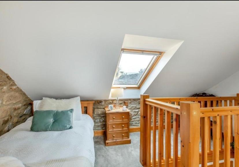 Westside Cottage, Newby, Clapham, Yorkshire Dales National Park, Famous Three Peaks, Near The Lake District, Pets Are Welcome Newby  Εξωτερικό φωτογραφία