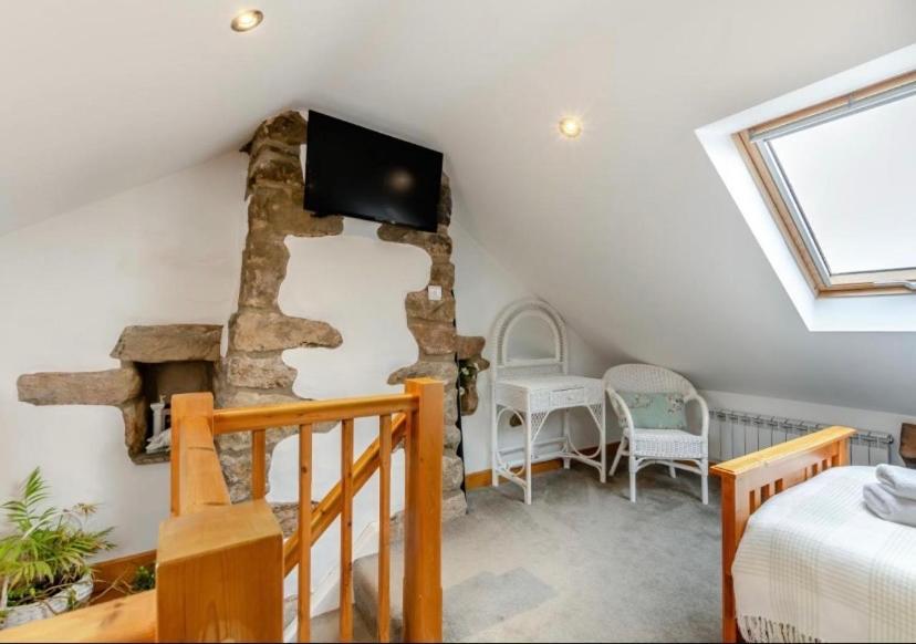 Westside Cottage, Newby, Clapham, Yorkshire Dales National Park, Famous Three Peaks, Near The Lake District, Pets Are Welcome Newby  Εξωτερικό φωτογραφία